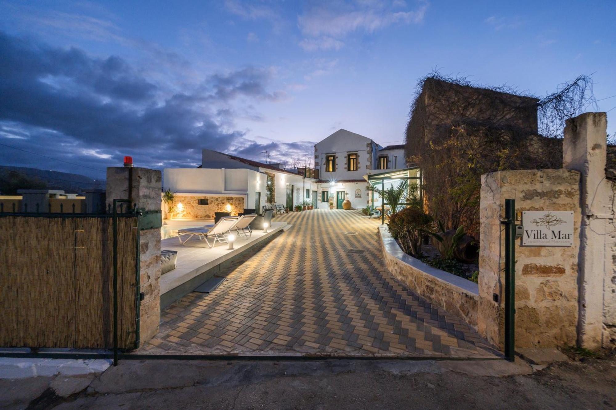 Mar Traditional Mansion Aronion Exterior photo